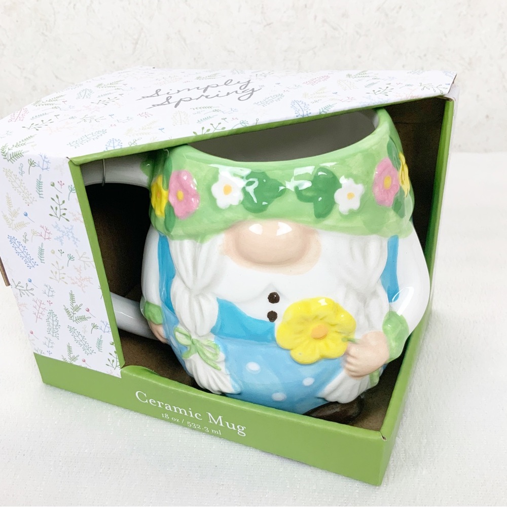 Boston Warehouse Girl Gnome Mug 18 Oz Cute Spring Floral Cottagecore - Picture 2 of 6